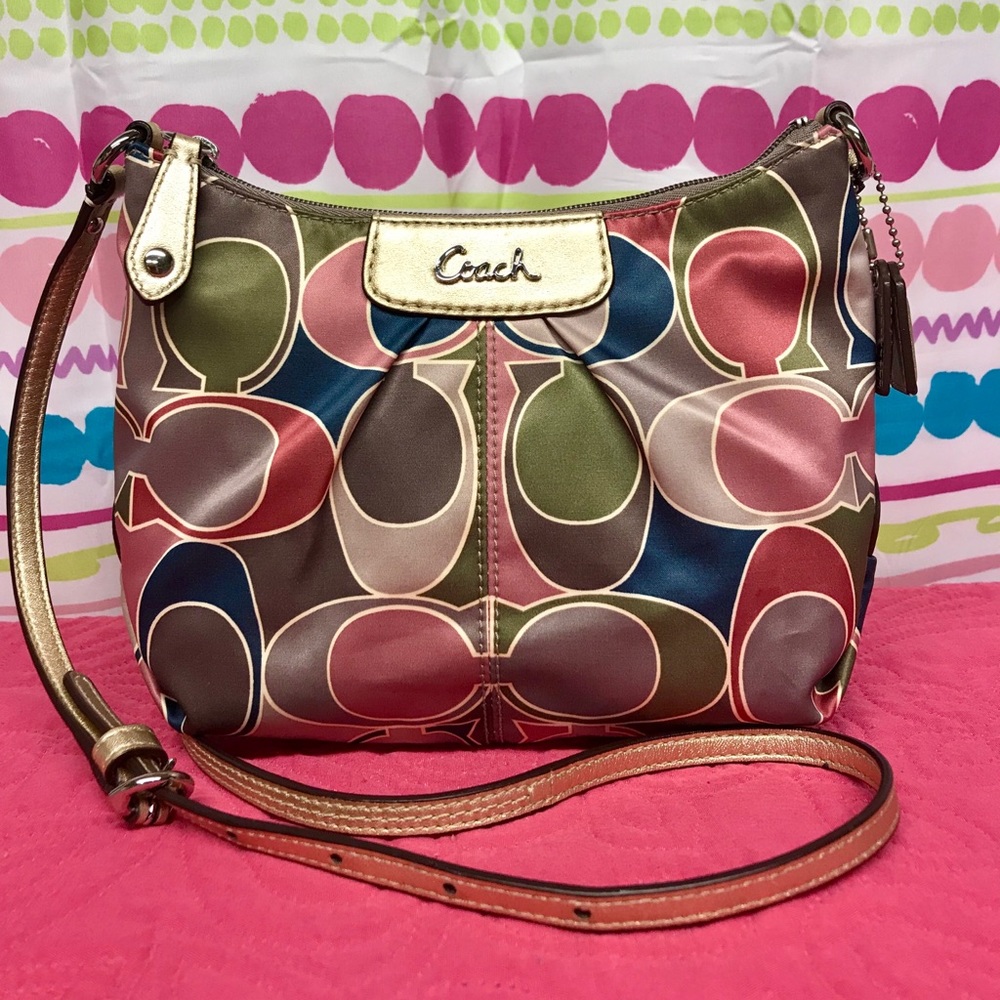 LIKE NEW COACH SIGNATURE SATEEN CROSSBODY BAG